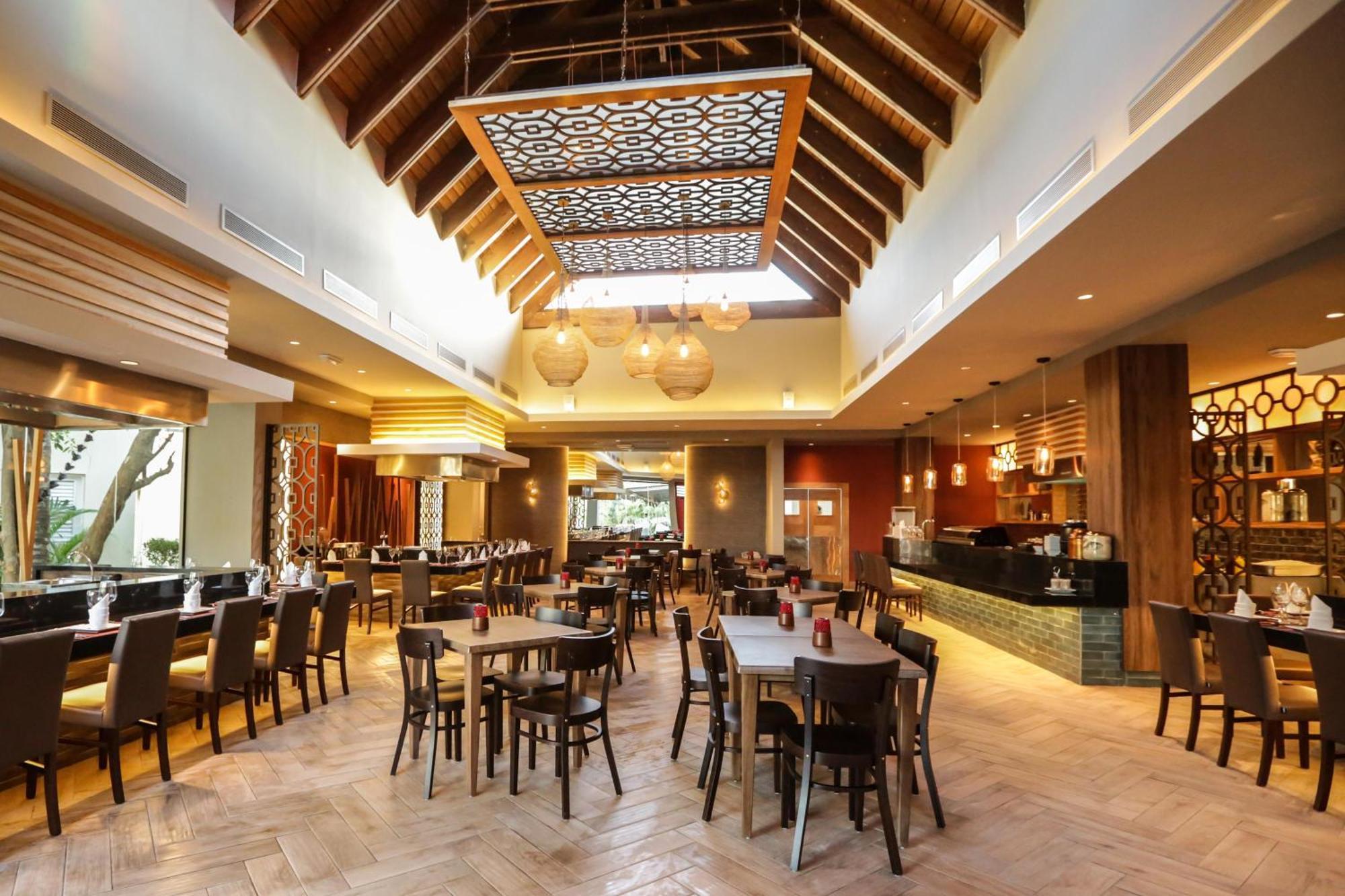 Vista Sol Punta Cana Beach Resort & Spa Exterior photo